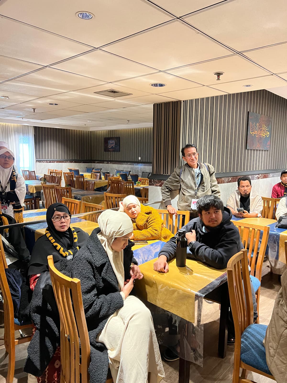 makan 1